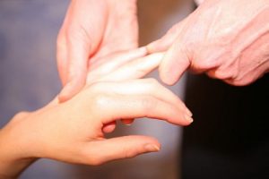 Признаки псориатического артрита и методы лечения