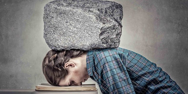 Как самостоятельно выйти из депрессии, когда нет сил ничего делать: 7 советов + 5 приемов помощи другому человеку