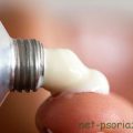 Лечение псориаза мазями: отзывы пациентов