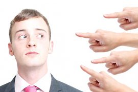 Псориаз заразен или нет: меры предосторожности