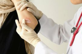 Что провоцирует обострение псориаза и как облегчить состояние?